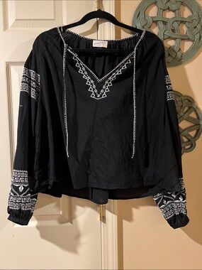Universal Thread Black Peasant Blouse with White Embroidery